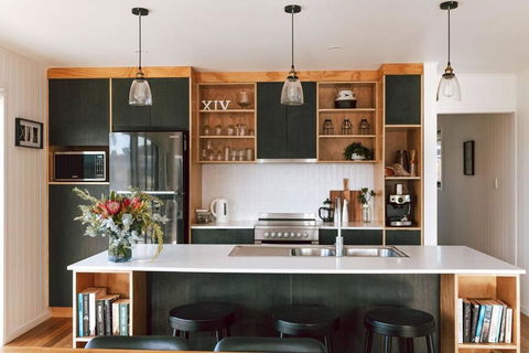 B E A C H H O U S E X I V - Maitland Accommodation 0