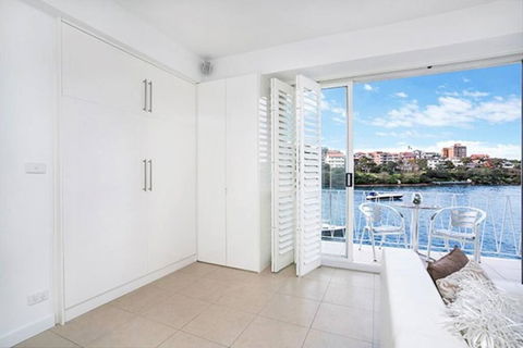 BADEN - Absolute Water Front Sydney Harbour Studio - Maitland Accommodation 4