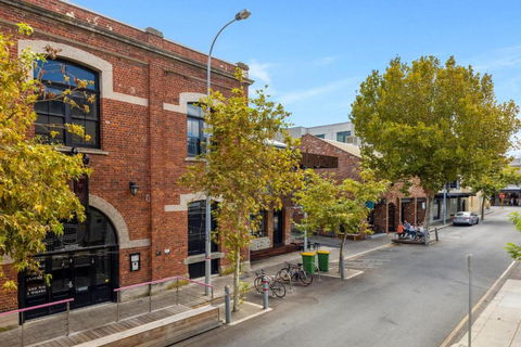 BANN2/5 - Bannister Heritage Hideaway - Maitland Accommodation 2