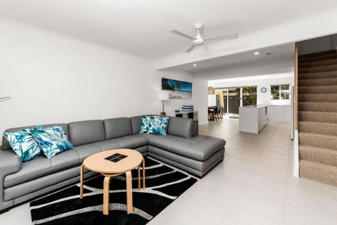 BARBADOS Ultimate Laid-back Holiday - Flat Stroll To River - Maitland Accommodation 0