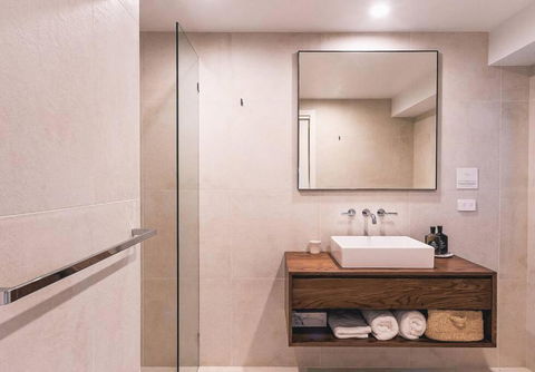 BAY PROPERTIES . Bridgewood - Maitland Accommodation 4