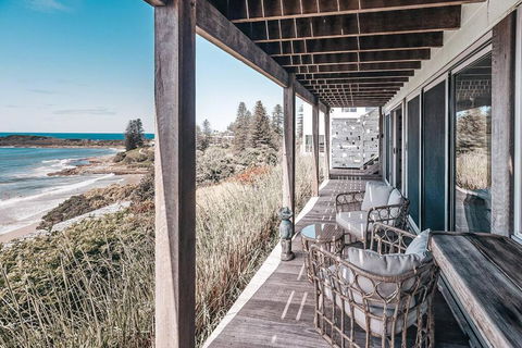 BAY PROPERTIES . Pacific Lodge Studio - Maitland Accommodation 1