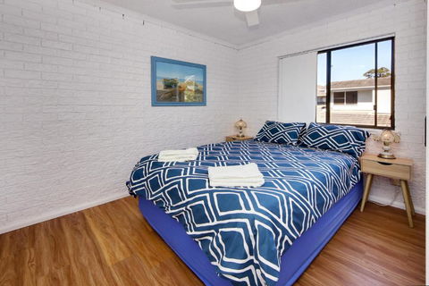 Azure Beach - Maitland Accommodation 4