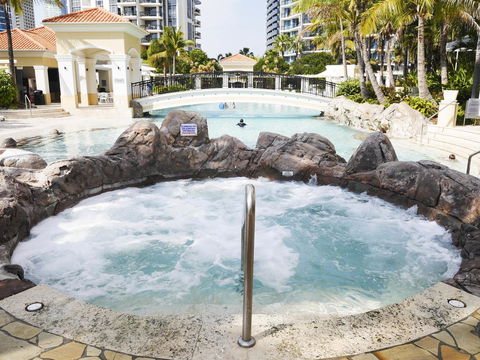 Chevron Renaissance Ocean View - Maitland Accommodation 27