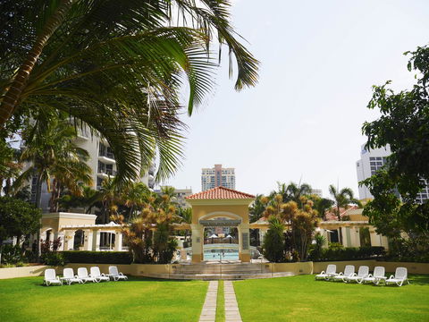 Chevron Renaissance Ocean View - Maitland Accommodation 31