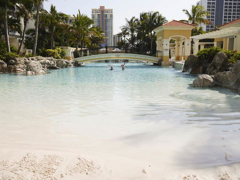 Chevron Renaissance Ocean View - Maitland Accommodation 24