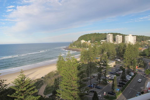 Pacific Regis Beachfront Holiday Apartments - Maitland Accommodation 12