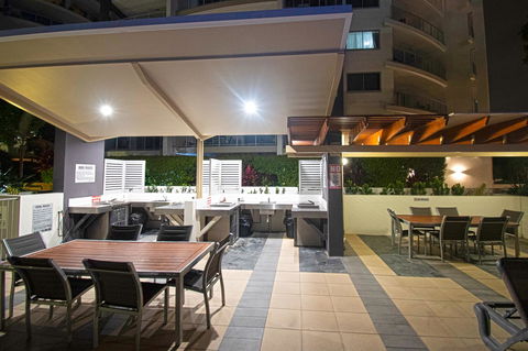 Trilogy Surfers Paradise - Maitland Accommodation 16