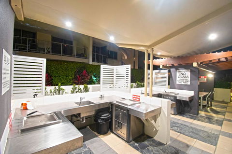 Trilogy Surfers Paradise - Maitland Accommodation 5
