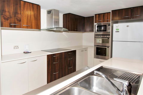 Trilogy Surfers Paradise - Maitland Accommodation 28