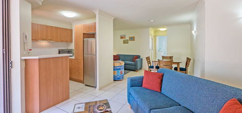 Burleigh On The Beach - Maitland Accommodation 17