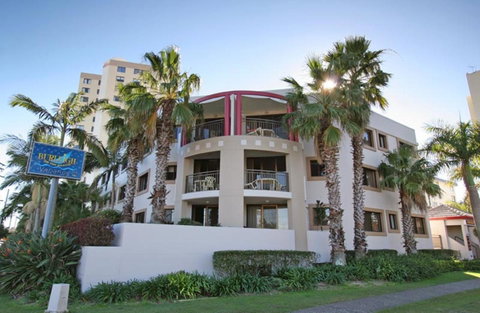 Burleigh On The Beach - Maitland Accommodation 28