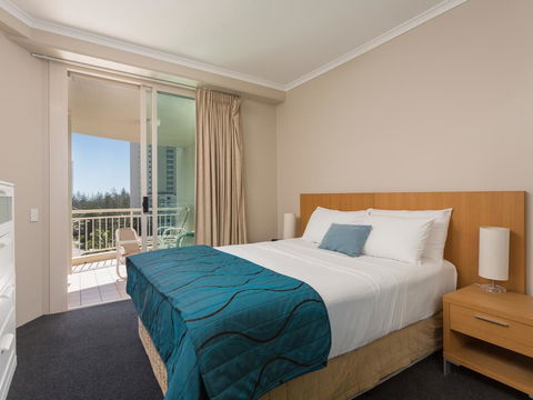 Maldives Resort Main Beach, Gold Coast - Maitland Accommodation 6