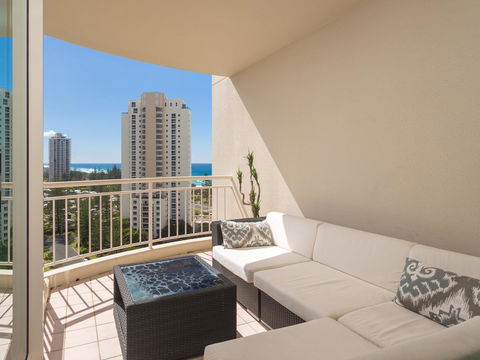 Maldives Resort Main Beach, Gold Coast - Maitland Accommodation 29