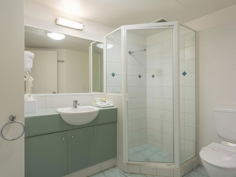 Maldives Resort Main Beach, Gold Coast - Maitland Accommodation 1