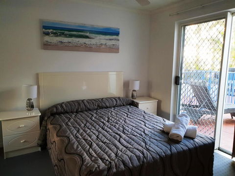 Surfers Beach Resort 2 - Maitland Accommodation 34
