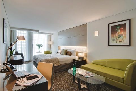 The Point Brisbane Hotel - Maitland Accommodation 13