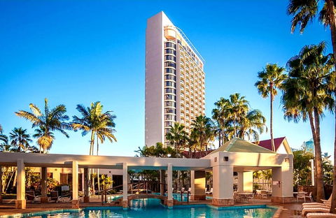 Deluxe King Room In Gold Tower - Maitland Accommodation 12