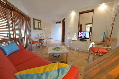 Martinique On Macrossan - Maitland Accommodation 2