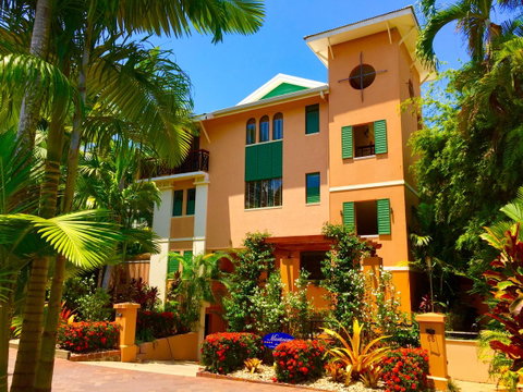 Martinique On Macrossan - Maitland Accommodation 0
