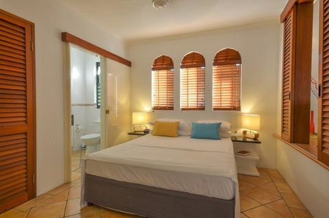 Martinique On Macrossan - Maitland Accommodation 1