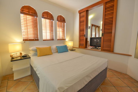 Martinique On Macrossan - Maitland Accommodation 6