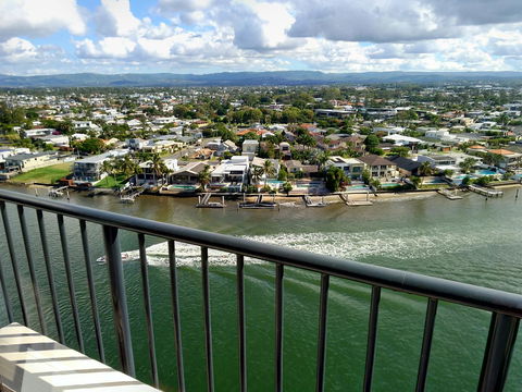 Silverton Apartment Resort Surfers Paradise - Maitland Accommodation 1