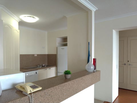 Silverton Apartment Resort Surfers Paradise - Maitland Accommodation 31