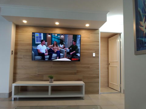 Silverton Apartment Resort Surfers Paradise - Maitland Accommodation 2