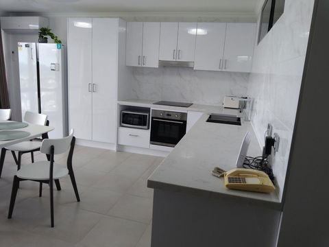 Silverton Apartment Resort Surfers Paradise - Maitland Accommodation 9