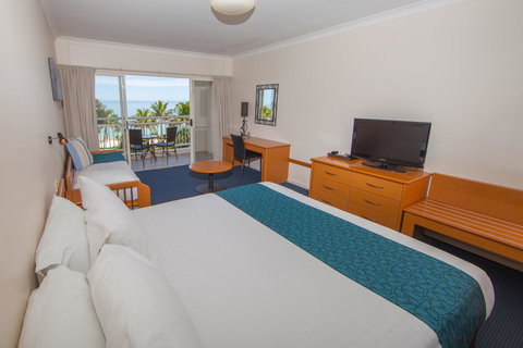 Tangalooma Island Resort - Maitland Accommodation 19