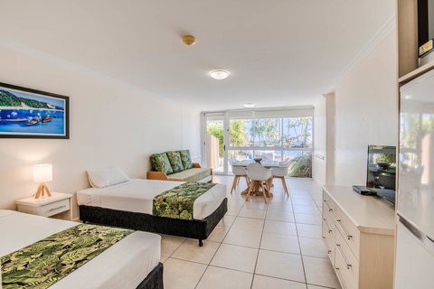 Tangalooma Island Resort - Maitland Accommodation 22