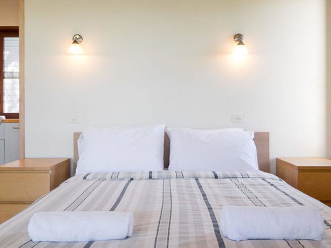 Laguna House - Maitland Accommodation 12