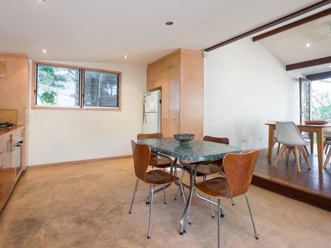 Laguna House - Maitland Accommodation 2