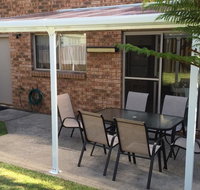 'Lighthouse Palms' - Maitland Accommodation