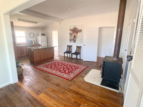 'The Wattles' - True Country Escape Near Wineries - Borenore - Maitland Accommodation 0