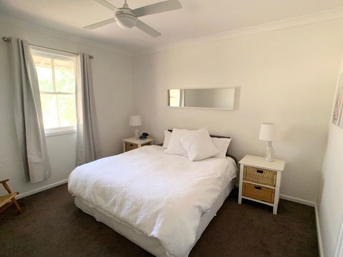 'The Wattles' - True Country Escape Near Wineries - Borenore - Maitland Accommodation 3