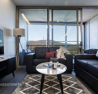 1 Bedroom Apt With Parking Walk to ANU - Maitland Accommodation