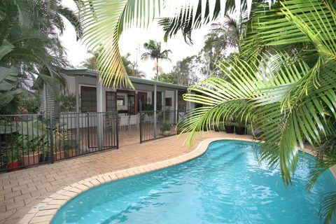 1/121 Park Crescent, Coolum Beach - Maitland Accommodation 0