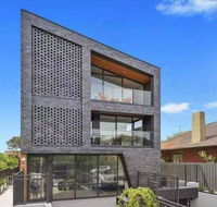 106 Modern Prestige 3-Storey New Establishment - Maitland Accommodation