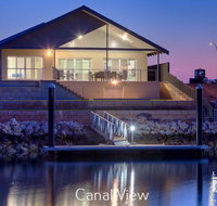 11 Kestrel Place - PRIVATE JETTY - Maitland Accommodation