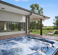 1OAK - Maitland Accommodation