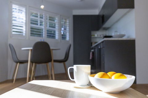 2 BEDROOM BRAND NEW APT // MOMENTS FROM RNSH - Maitland Accommodation 3