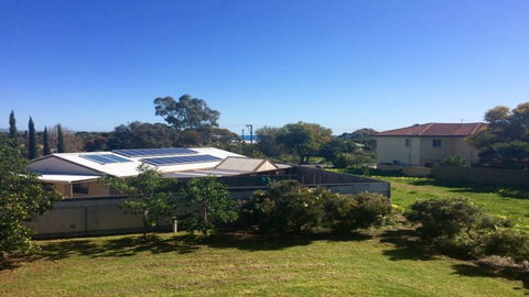 22 Broadbeach Drive - Maitland Accommodation 2