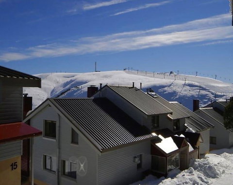 24 Lawlers 3 Bedroom - Maitland Accommodation 3