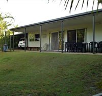27 Carlo Road - Rainbow Beach Affordable Family Beach House - Maitland Accommodation