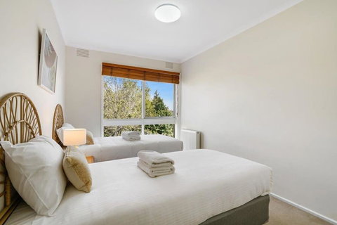 Bright & Lovely @ Balwyn Townhouse W Parking BBQ - Maitland Accommodation 3
