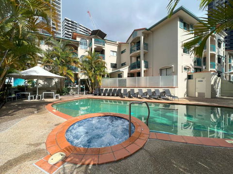 CHA Private Apts Aruba Beach - Maitland Accommodation 0