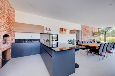 CASALE ESTATE - Maitland Accommodation 3