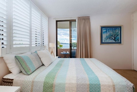 Columbia, 3 12 Columbia Close - Large Unit With Fantastic Water Views And Wifi - Maitland Accommodation 4